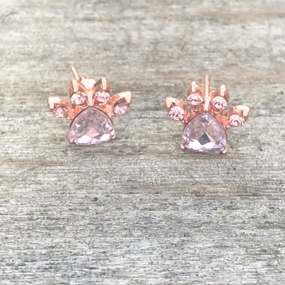 ⭐️Rose gold Dog paw heart earrings diamond sparkle - Picture 4 of 5